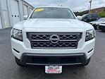 Used 2023 Nissan Frontier SV Crew Cab 4WD, Pickup for sale #LE06090E - photo 8