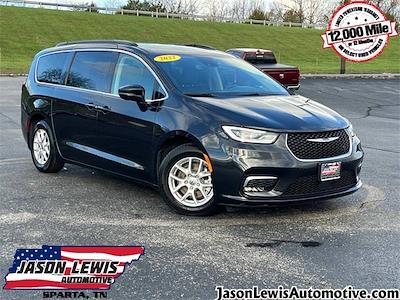 Used 2022 Chrysler Pacifica Touring L FWD, Minivan for sale #LE11068E - photo 1