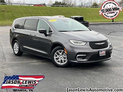 Used 2023 Chrysler Pacifica Touring L FWD, Minivan for sale #LE11071E - photo 1