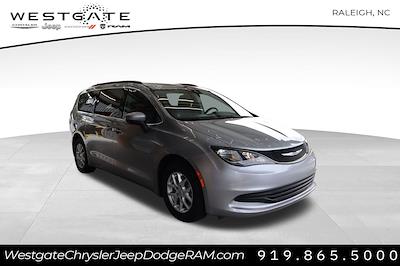 Used 2020 Chrysler Voyager FWD, Minivan for sale #25900P - photo 1