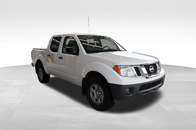 Used 2011 Nissan Frontier S Crew Cab 4x4, Pickup for sale #26067P - photo 1