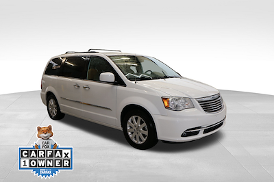 Used 2014 Chrysler Town and Country Touring FWD, Minivan for sale #26141P - photo 1