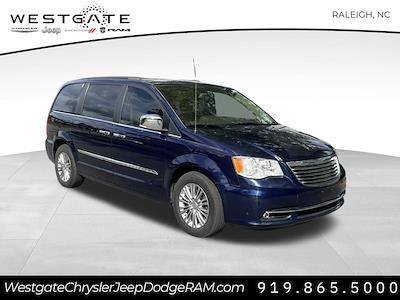 Used 2016 Chrysler Town and Country FWD, Minivan for sale #26494P - photo 1