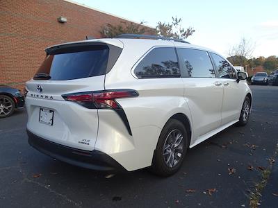 Used 2022 Toyota Sienna XLE FWD, Minivan for sale #27277P - photo 2