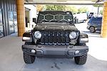 Used 2021 Jeep Gladiator Sport Crew Cab 4x4, Pickup for sale #J42181A - photo 3