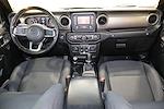 Used 2020 Jeep Gladiator Sport Crew Cab 4x4, Pickup for sale #J42210A - photo 21