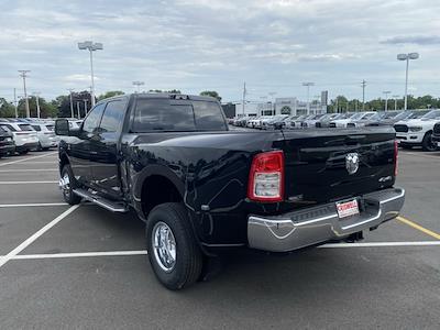 2024 Ram 3500 Crew Cab DRW 4x4, Pickup for sale #D240291 - photo 2