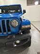 2021 Jeep Gladiator Crew Cab 4x4, Pickup for sale #CP5639 - photo 9