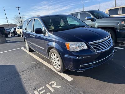 Used 2014 Chrysler Town and Country Touring FWD, Minivan for sale #P1101A - photo 2