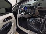 2017 Chrysler Pacifica FWD, Minivan #PF254881B - photo 14