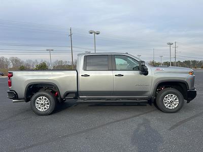 2024 Chevrolet Silverado 2500 Crew Cab 4WD, Pickup for sale #241255 - photo 2