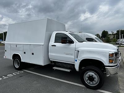 New 2024 Chevrolet Silverado 5500 Work Truck Regular Cab 4WD, Reading Classic II Steel Service Truck for sale #1F6558 - photo 1