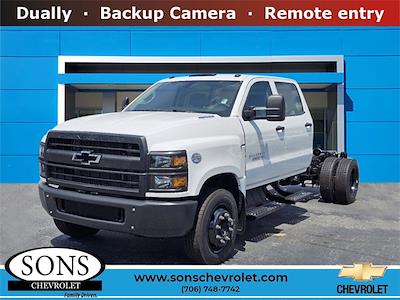 New 2024 Chevrolet Silverado 5500 Work Truck Crew Cab 4x2, Cab Chassis for sale #11127 - photo 1