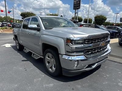 2018 Chevrolet Silverado 1500 Crew Cab RWD, Pickup for sale #2D60963B - photo 1