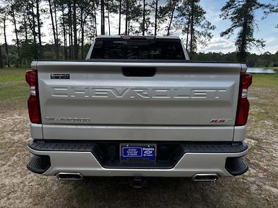 2019 Chevrolet Silverado 1500 Crew Cab 4WD, Pickup for sale #1128978A - photo 2