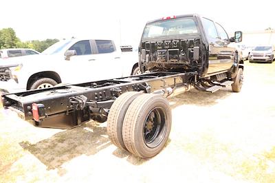 2024 Chevrolet Silverado 5500 Crew Cab DRW 4WD, Cab Chassis for sale #118975 - photo 2