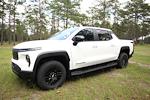 2024 Chevrolet Silverado EV Crew Cab 4WD, Pickup for sale #206108 - photo 2