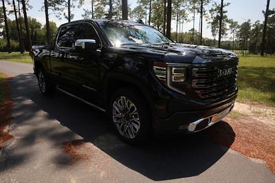 2023 GMC Sierra 1500 Crew Cab 4WD, Pickup for sale #258292 - photo 2