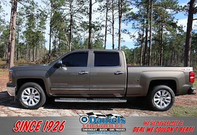 2015 Chevrolet Silverado 1500 Crew Cab 4WD, Pickup for sale #377946A - photo 2