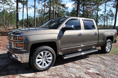 2015 Chevrolet Silverado 1500 Crew Cab 4WD, Pickup for sale #377946A - photo 1