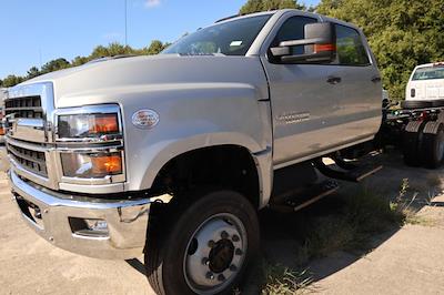 2024 Chevrolet Silverado 6500 Crew Cab DRW 4WD, Cab Chassis for sale #449135 - photo 2