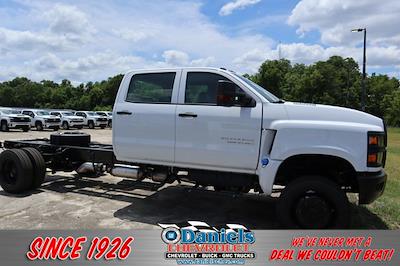 New 2024 Chevrolet Silverado 5500 Work Truck Crew Cab 4WD, Cab Chassis for sale #697692 - photo 1