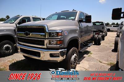 New 2024 Chevrolet Silverado 5500 Work Truck Crew Cab 4WD, Cab Chassis for sale #795831 - photo 1