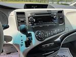 2014 Toyota Sienna FWD, Minivan #ES423129 - photo 19