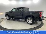 2022 Chevrolet Silverado 1500 Crew Cab 4x4, Pickup for sale #8H5517 - photo 2