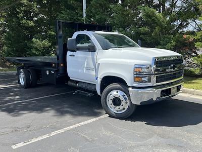 2023 Chevrolet Silverado 5500 Regular Cab DRW RWD, Knapheide Value-Master X Flatbed Truck for sale #CQ25121 - photo 1