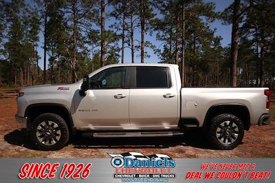 2022 Chevrolet Silverado 2500 Crew Cab 4WD, Pickup for sale #259359A - photo 1