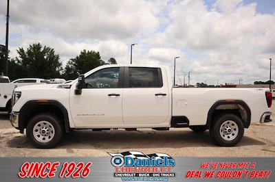 New 2024 GMC Sierra 3500 Pro Crew Cab 4WD, Pickup for sale #398433 - photo 1