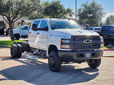 New 2024 Chevrolet Silverado 6500 Work Truck Crew Cab 4x4, Cab Chassis for sale #RH343050 - photo 1