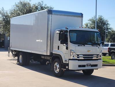 New 2024 Chevrolet LCF 7500XD Regular Cab 4x2, 24' Wabash Dry Freight Body Box Truck for sale #RSB03067 - photo 1