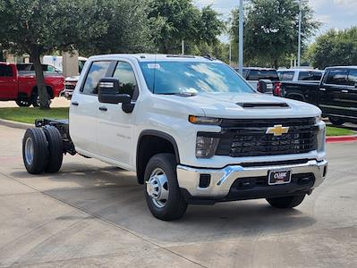 New 2025 Chevrolet Silverado 3500 Work Truck Crew Cab 4x4, Cab Chassis for sale #SF117078 - photo 1