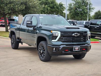 New 2025 Chevrolet Silverado 2500 LT Crew Cab 4x4, Pickup for sale #SF125715 - photo 1