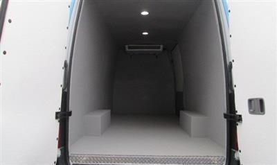 2015 Mercedes-Benz Sprinter 2500 4x2, Refrigerated Body for sale #SP0131 - photo 2