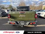 Used 2022 Jeep Gladiator Mojave Crew Cab 4x4, Pickup for sale #FAU2307 - photo 6