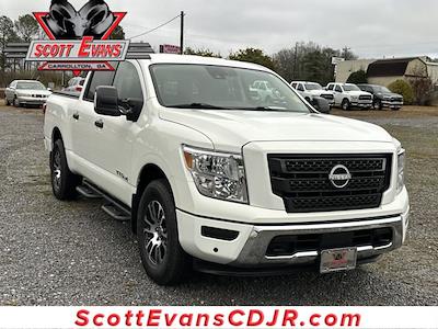 Used 2024 Nissan Titan SV Crew Cab 4WD, Pickup for sale #25100A - photo 1