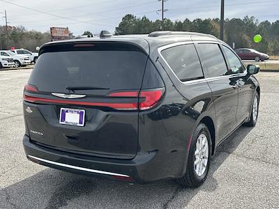 Used 2022 Chrysler Pacifica Touring L FWD, Minivan for sale #D6102 - photo 2