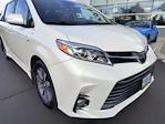 2018 Toyota Sienna 4x4, Minivan for sale #W5113A - photo 3