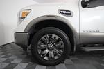 2017 Nissan Titan Crew Cab 4x4, Pickup for sale #RN31119B - photo 7