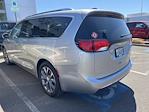 Used 2017 Chrysler Pacifica Limited FWD, Minivan for sale #FAJ5881A - photo 2