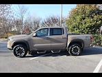 Used 2022 Nissan Frontier Crew Cab 4WD, Pickup for sale #32588-1 - photo 2