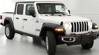 Used 2023 Jeep Gladiator Sport Crew Cab 4x4, Pickup for sale #242073A - photo 1