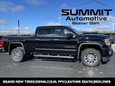 Used 2016 GMC Sierra 2500 Denali Crew Cab 4WD, Pickup for sale #3108XA - photo 1