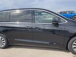 Used 2022 Chrysler Pacifica Touring L FWD, Minivan for sale #3114X - photo 40