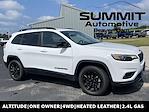 Used 2023 Jeep Cherokee Altitude 4WD, SUV for sale #3224X - photo 1