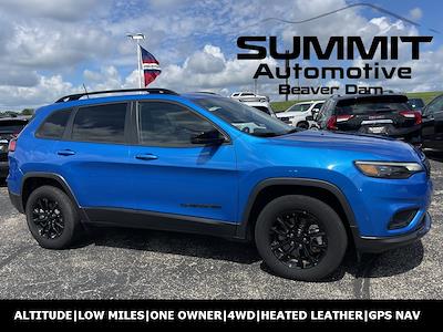 Used 2023 Jeep Cherokee Altitude 4WD, SUV for sale #3225X - photo 1