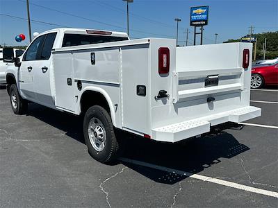2024 Chevrolet Silverado 2500 Double Cab 4WD, Cab Chassis for sale #24756 - photo 2